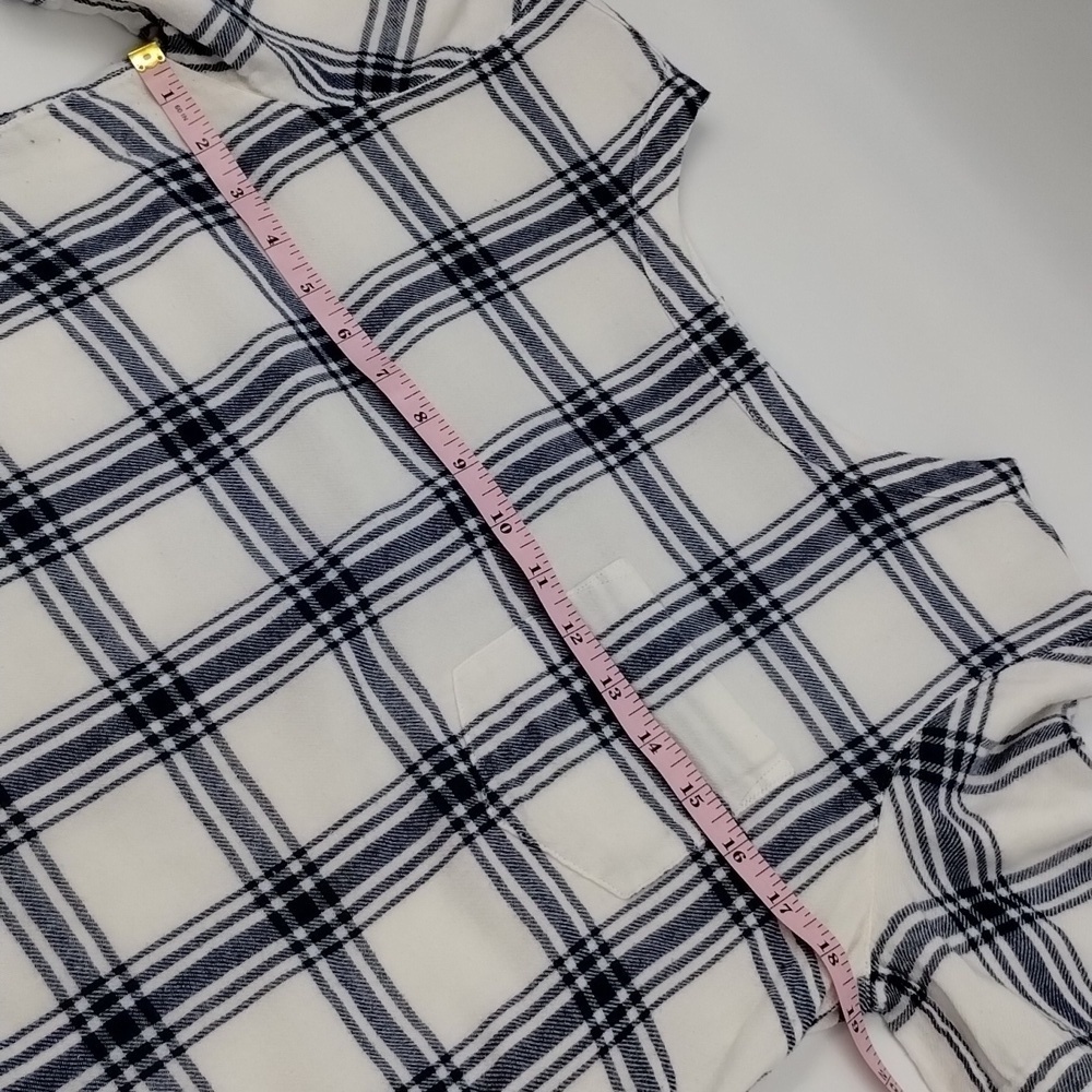 Madewell women's small button back blue/white plaid flannel feel material top - Picture 7 of 13